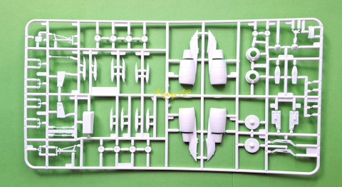 PLASTIKOWY MODEL SAMOLOTU Airbus A300-600 ST Beluga SKALA 1:144 ZESTAW++ PLASTIKOWY MODEL SAMOLOTU Airbus A300-600 ST Beluga SKALA 1:144 ZESTAW++