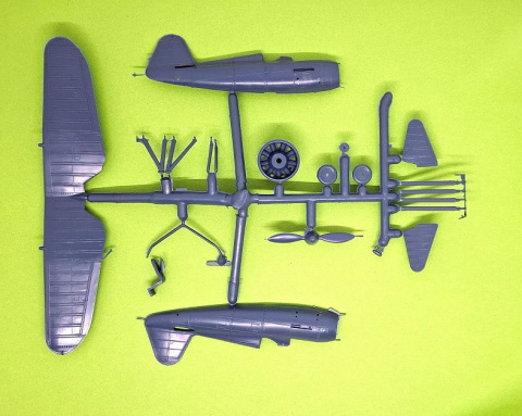 Plastikowy model samolotu PZL 11-c Łaciata 3 Zestaw: podkład, farby, lakier Plastikowy model samolotu PZL 11-c Łaciata 3 Zestaw: podkład, farby, lakier