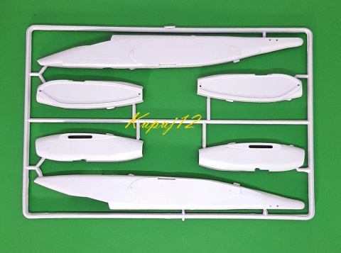 Model samolotu Suchoj Su-25K + farba podkładowa, wash, farby, lakier bezbarwny Model samolotu Suchoj Su-25K + farba podkładowa, wash, farby, lakier bezbarwny