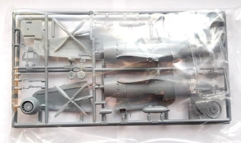 MODEL SAMOLOTU Mitsubishi J2M3 RAJDEN Jack + mata, podkład modelarski, klej modelarski, farba akrylowa do modeli, lakier, wash.. MODEL SAMOLOTU Mitsubishi J2M3 RAJDEN Jack + mata, podkład modelarski, klej modelarski, farba akrylowa do modeli, lakier, wash..