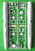 MODEL radzieckiego samolotu odrzutowego SUCHOJ SU-7 BKL + podkład, farba modelarska, lakier... ZESTAW STARTOWY MODELARZA