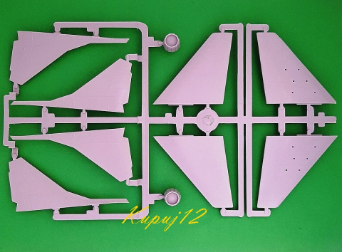 MODEL samolotu odrzutowego myśliwskiego MiG-29A Fulcrum "Polish Rocket" + podkład, farba , Klej, lakier, wash, ... ZESTAW MODEL samolotu odrzutowego myśliwskiego MiG-29A Fulcrum "Polish Rocket" + podkład, farba , Klej, lakier, wash, ... ZESTAW