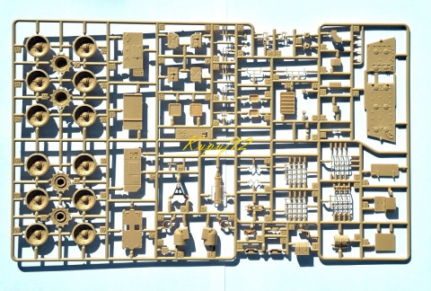 PLASTIKOWY MODEL do sklejania K9A1 Thunder Haubica samobieżna, armatohaubica Polska Armia + aKrylowa farba modelarska, klej.... PLASTIKOWY MODEL do sklejania K9A1 Thunder Haubica samobieżna, armatohaubica Polska Armia + aKrylowa farba modelarska, klej....
