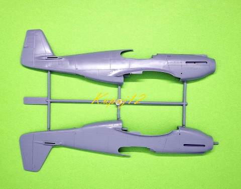 MODEL do sklejania amerykański samolot myśliwski P-51A Mustang + mata A3, klej modelarski, farba modelarska, podkład, lakier... MODEL do sklejania amerykański samolot myśliwski P-51A Mustang + mata A3, klej modelarski, farba modelarska, podkład, lakier...