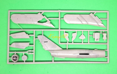 MODEL samolot Mig-17 Lim 5-P polskie malowanie, farby akrylowe do modeli, podkład do farb akrylowych modelarskich ... MODEL samolot Mig-17 Lim 5-P polskie malowanie, farby akrylowe do modeli, podkład do farb akrylowych modelarskich ...