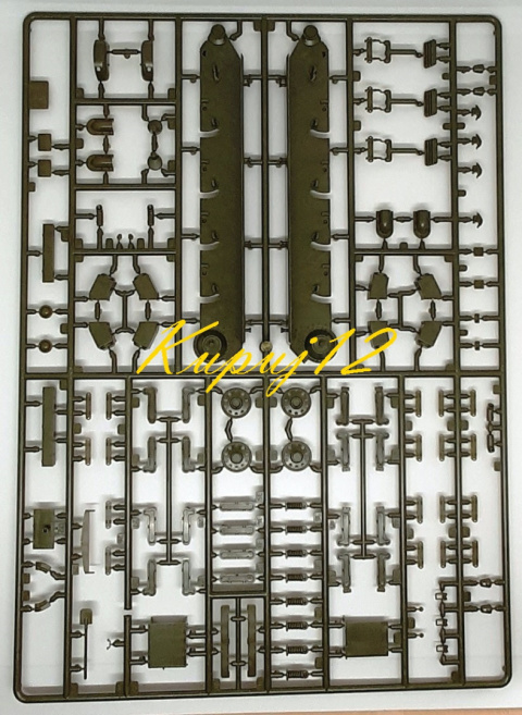 TANK, Model radzieckiego czołgu T-34/85+ mata samogojąca A3, klej, farby, podkład, , TANK, Model radzieckiego czołgu T-34/85+ mata samogojąca A3, klej, farby, podkład, ,