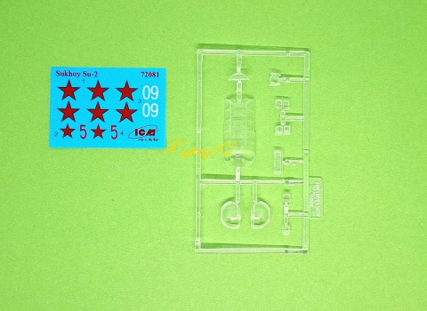 MODEL samolotu do sklejania Suchoj Su-2 + mata samogojąca do cięcia A3, klej, 3 pędzelki, taśma modelarska, podkład, farby .... MODEL samolotu do sklejania Suchoj Su-2 + mata samogojąca do cięcia A3, klej, 3 pędzelki, taśma modelarska, podkład, farby ....