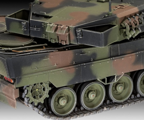 MODEL czołgu do sklejania Leopard 2 A6/A6NL + mata modelarska samogojąca A3, farby, lakier, podkład, wash, pędzle, taśma.. MODEL czołgu do sklejania Leopard 2 A6/A6NL + mata modelarska samogojąca A3, farby, lakier, podkład, wash, pędzle, taśma..