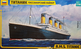 MODEL do sklejania statku TITANIC w skali 1:700 + zestaw farb, podkład, lakier, wash..