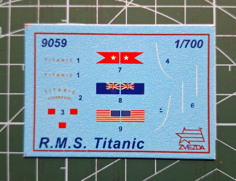 MODEL do sklejania statku TITANIC w skali 1:700 + zestaw farb, podkład, lakier, wash.. MODEL do sklejania statku TITANIC w skali 1:700 + zestaw farb, podkład, lakier, wash..