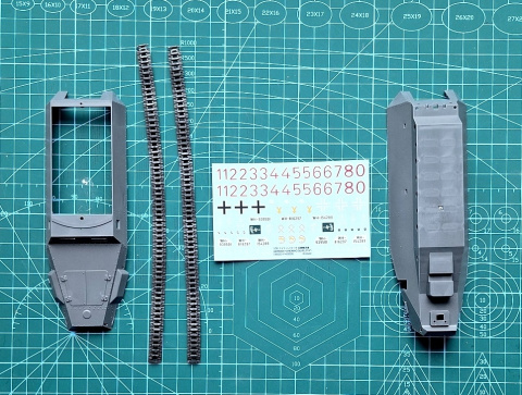 NIEMIECKI transporter opancerzony Hanomag Sdk.Fz.251 + farby, podkład, lakier, skala 1:35 NIEMIECKI transporter opancerzony Hanomag Sdk.Fz.251 + farby, podkład, lakier, skala 1:35