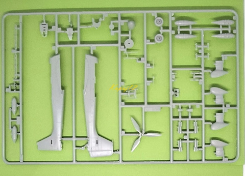 MODEL samolot do sklejania Junkers Ju-87 B2R2 Stuka+ mata,farby, lakier, klej, pedzle MODEL samolot do sklejania Junkers Ju-87 B2R2 Stuka+ mata,farby, lakier, klej, pedzle