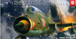 MODEL samolotu do sklejania Polski Su-22UM-3K Fitter G + farby do modeli, lakier, podkład, klej,