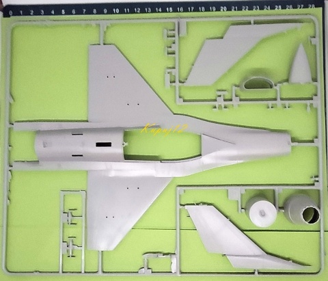 MODEL samolot do sklejania F-16C Fighting Falcon+ podkład, farby,lakier MODEL samolot do sklejania F-16C Fighting Falcon+ podkład, farby,lakier