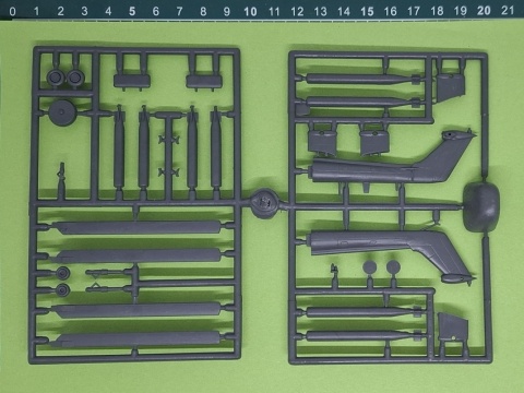 ŚMIGŁOWIEC Super Lynx HMA.8 model do sklejania Plastyk Skala 1:72 ŚMIGŁOWIEC Super Lynx HMA.8 model do sklejania Plastyk Skala 1:72