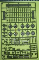 Model do sklejania czołgu T34/85 RUDY 102 +podkład, lakier, pędzle, farby +
